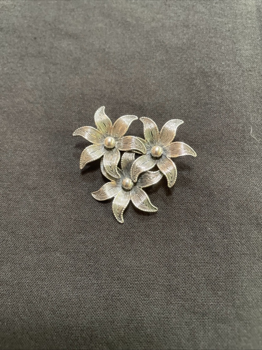 Vtg Beaucraft Beau 925 Sterling Silver Pin Brooch Triple Flower Floral Trio 6 g